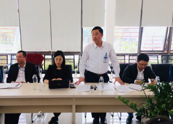 Công ty CP Nước sạch Quảng Ninh tham gia họp tháo gỡ khó khăn cho doanh nghiệp tại KCN Đông Mai, thị xã Quảng Yên.